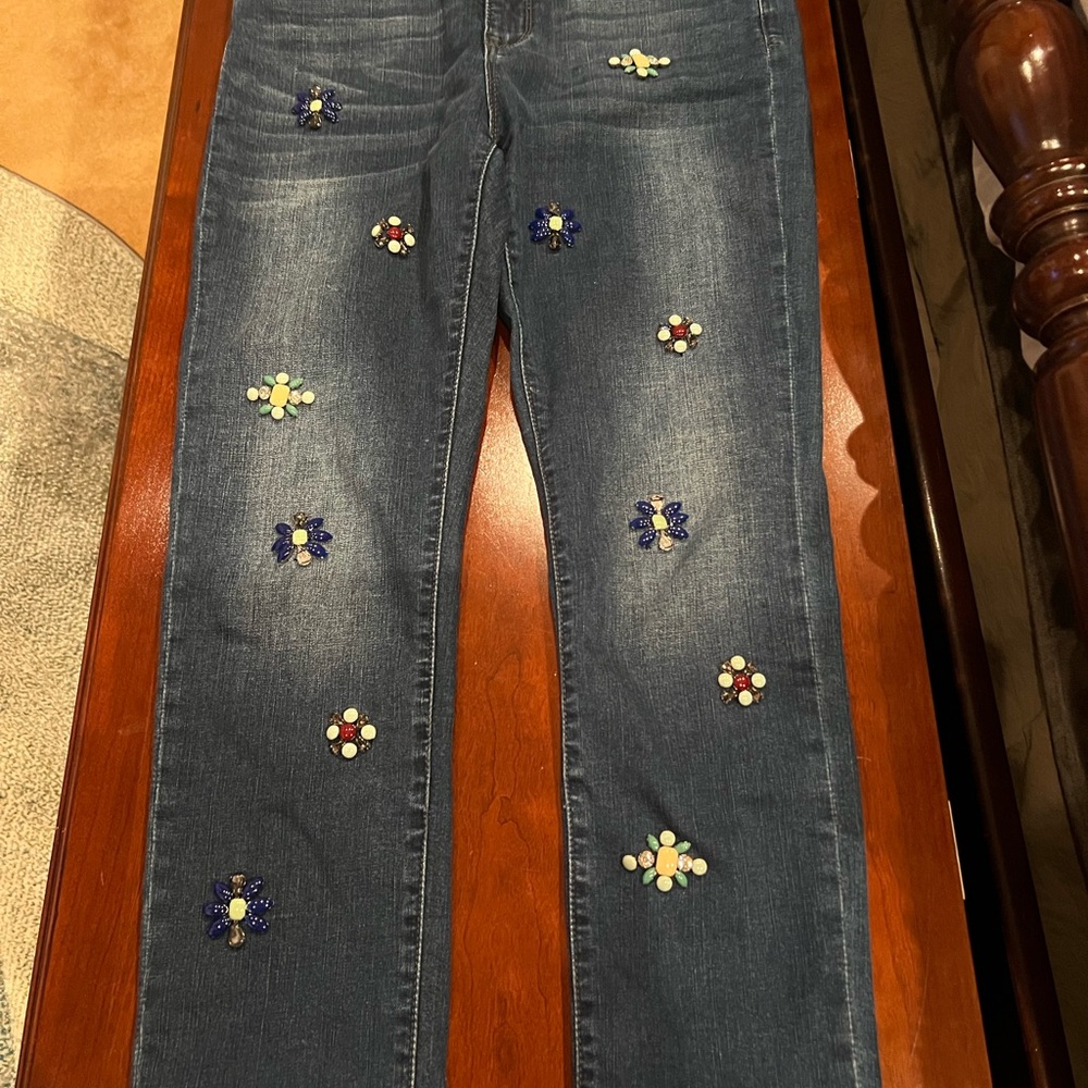 Frank Lyman Embellished Jeans
